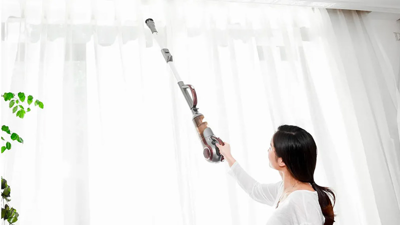 Cách giặt màn rèm mà không cần phải tháo xuống