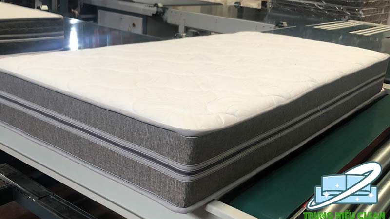 Thế giới đệm nhận tẩy mốc đệm tại nhà