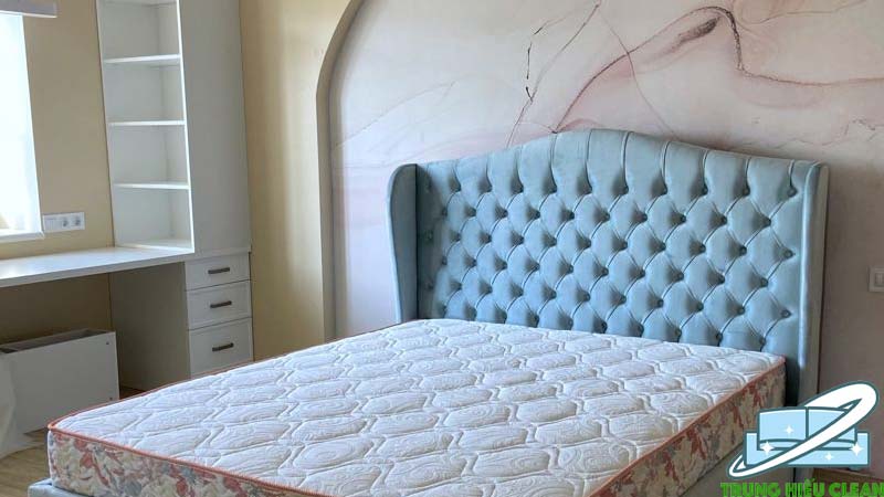 Trung Hiếu Clean chuyên làm sạch đệm tại Hà Đông