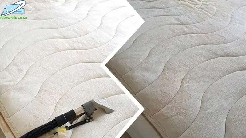 Trung Hiếu Clean chuyên làm sạch đệm tại nhà chỉ từ 200k