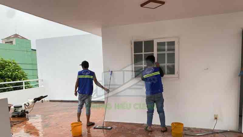 Quy trình vệ sinh công nghiệp tại Trung Hiếu Clean