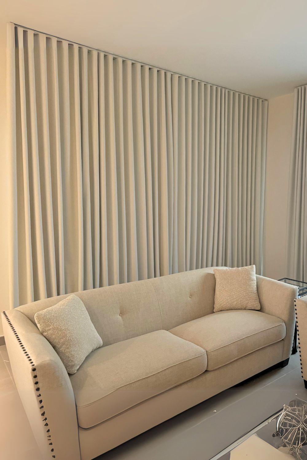 5 Nguyên nhân chính khiến rèm cửa bốc mùi ẩm mốc