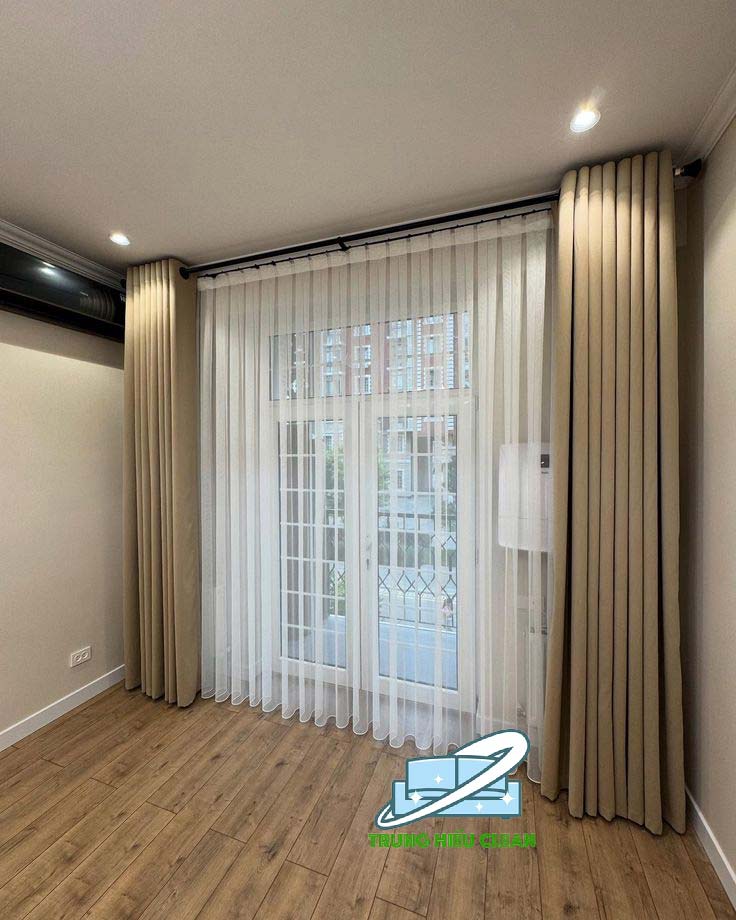 Thợ giặt rèm cửa tại nhà Bắc Từ Liêm