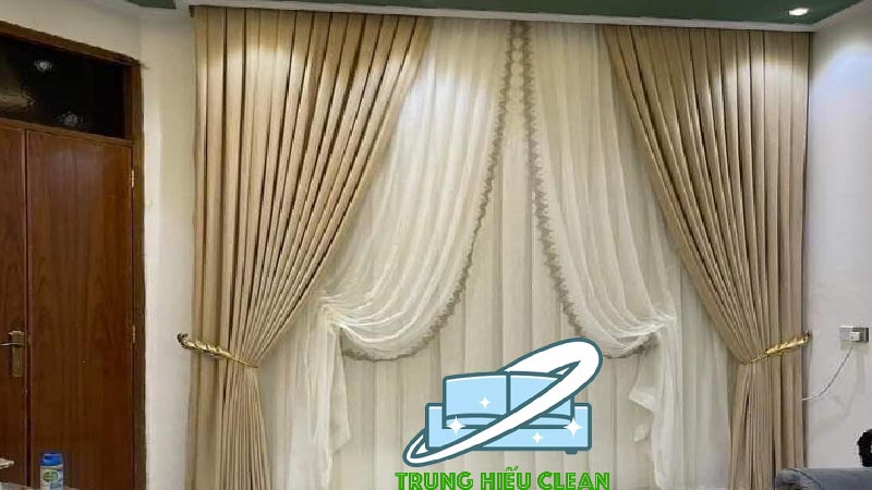 Dịch vụ giặt rèm Hoài Đức giá rẻ uy tín