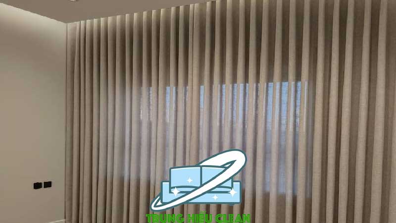 Trung Hiếu Clean nhận giặt rèm cửa Hoàng Mai