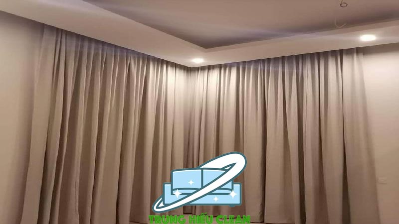 Quy trình giặt rèm cửa Đông Anh