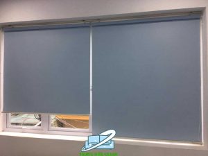 Cách tháo rèm cuốn