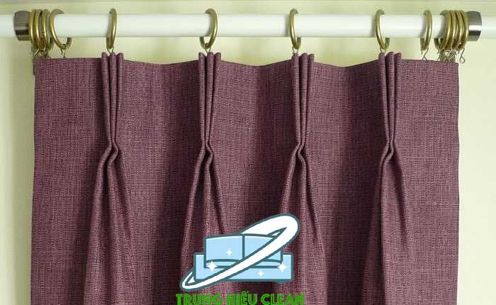 Chuẩn bị dụng cụ tháo rèm xếp ly
