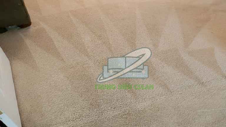 Quy trình giặt thảm Long Biên